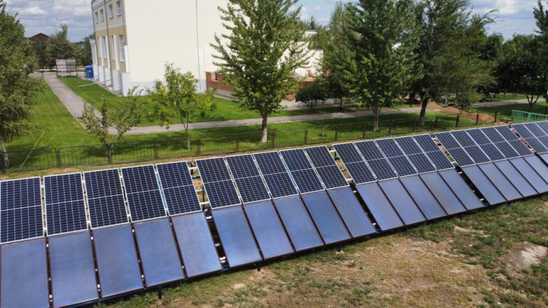 Саратовский ФОК оснастили солнечными коллекторами ЯSOLAR и гибридными модулями ЯSOLAR-PVT